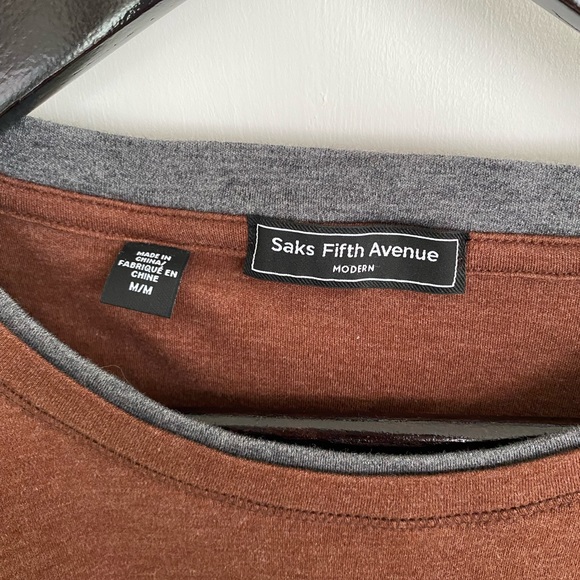 Men’s Saks Fifth Avenue T-Shirt - Picture 3 of 4